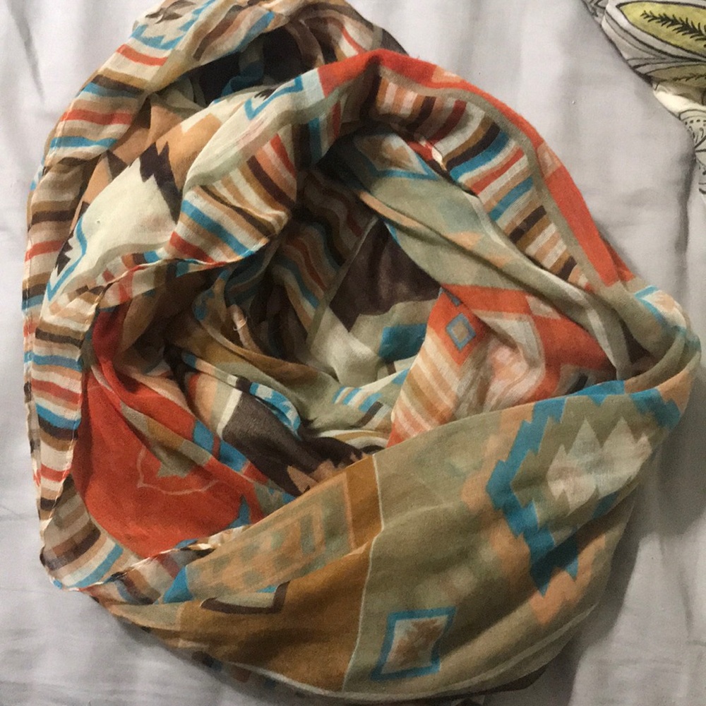 Infinity scarf